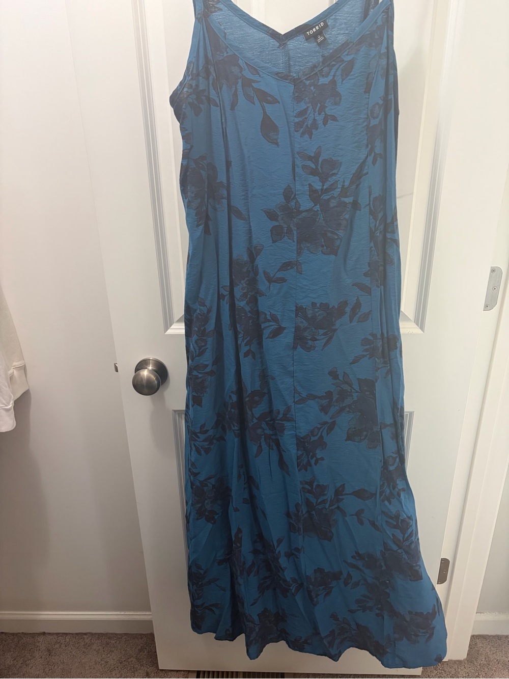 Flowy Teal Maxi Dress with Black Floral Print Torrid Size 0X